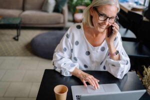 Read more about the article Feeling Lowballed? Signs You Need a Florida Public Adjuster for Your Insurance Claim